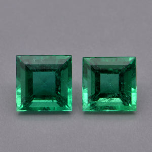 <p>palm earrings</p><span>antique emeralds</span><span>circa 1930</span>