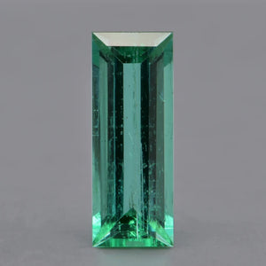 <p>frond ring</p><span>antique emerald</span><span>circa 1950</span>
