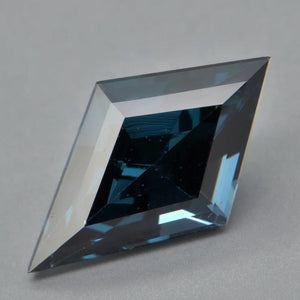 <p>frond collar</p><span>antique spinel</span><span>circa 1930</span>