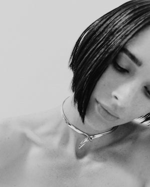 KERCHIEF SLIP COLLAR