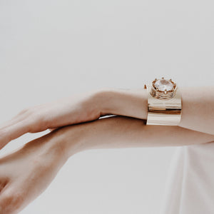 CIRCLE ESTATE CUFF BRACELET