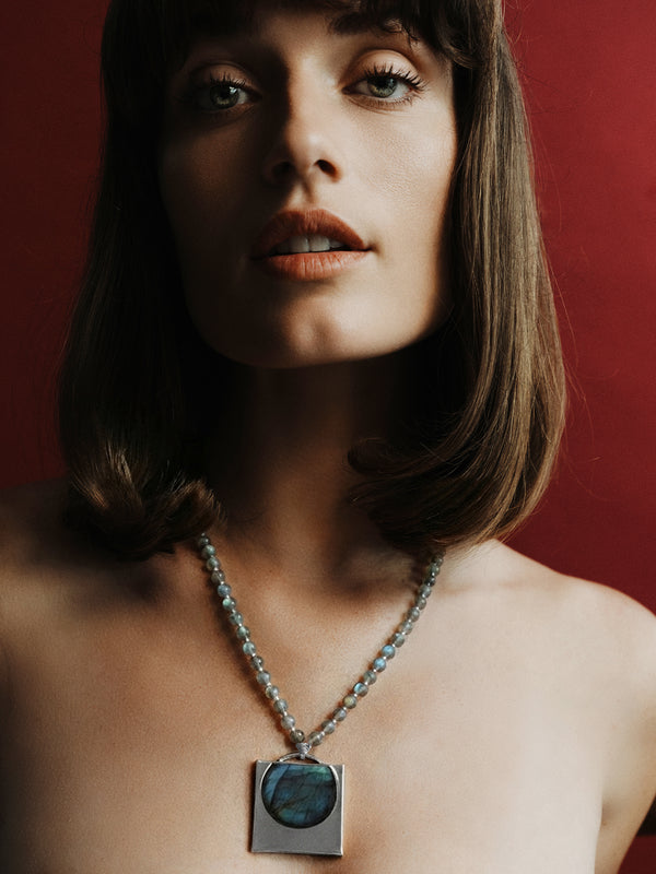 SQUARE MEDALLION NECKLACE - LABRADORITE