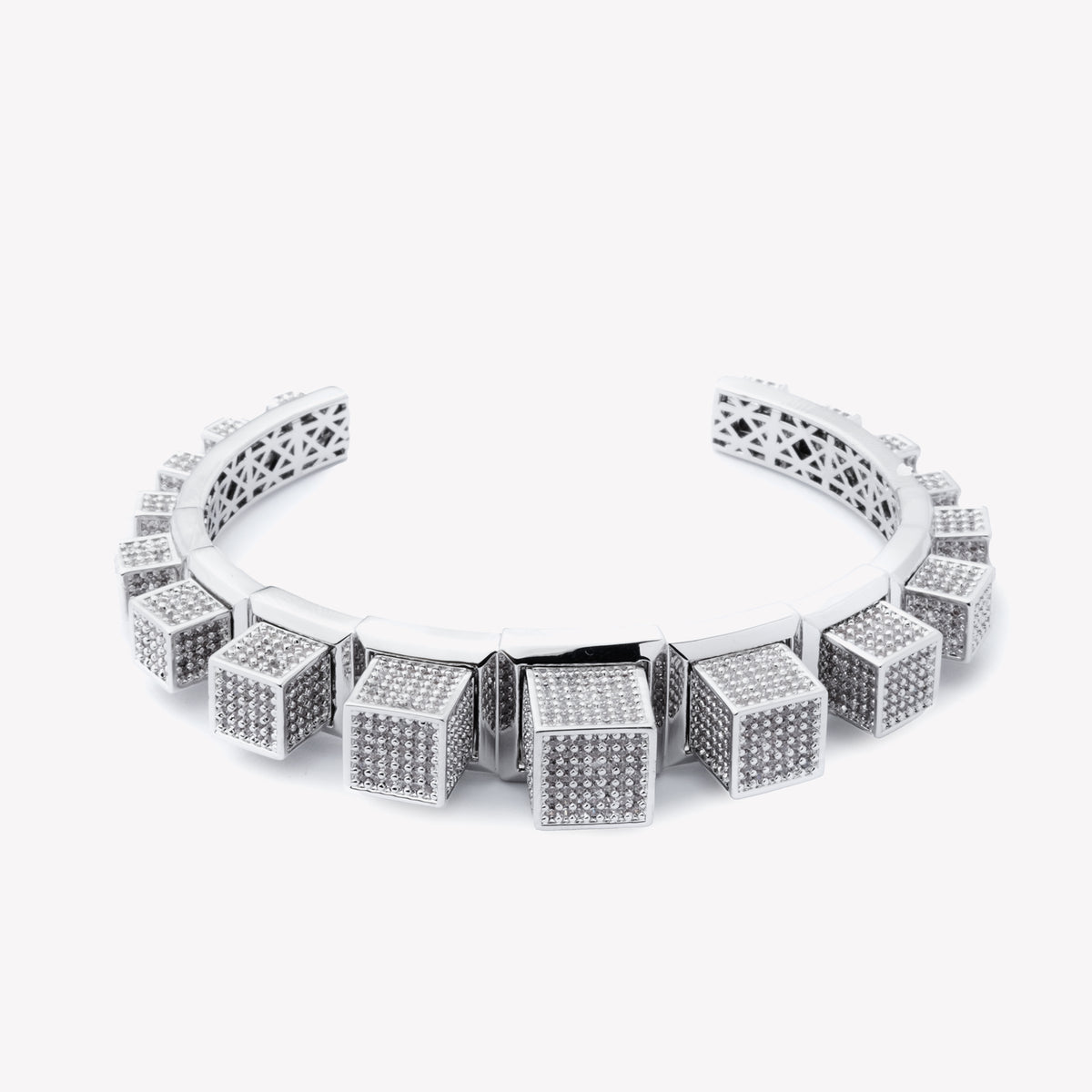 PAVÉ GRADUATED CUBE CUFF