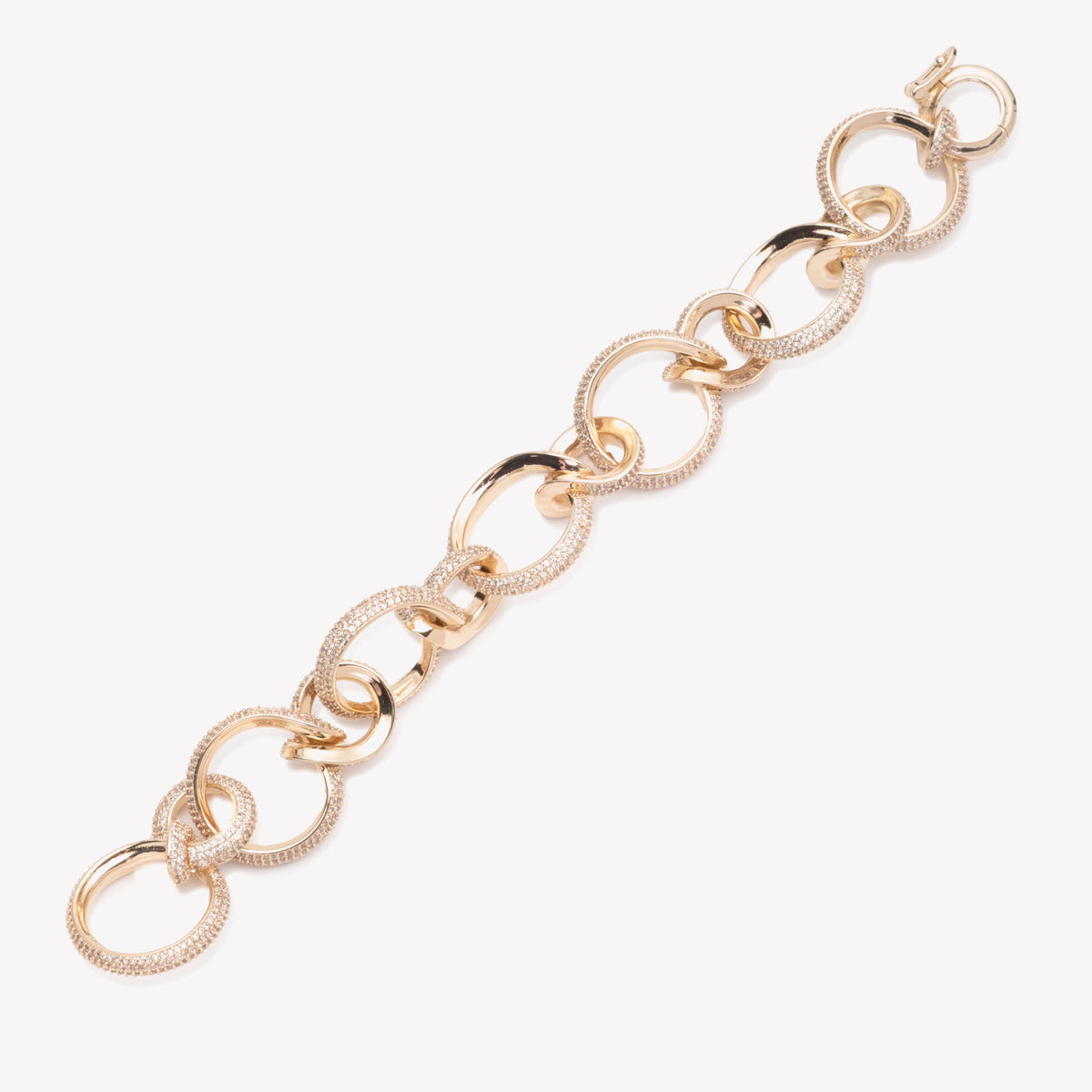 PAVÉ CURLED LINK BRACELET