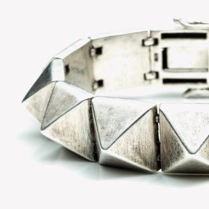 MENS LARGE PYRAMID BRACELET