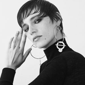 CROSSBAR HOOP EARRINGS