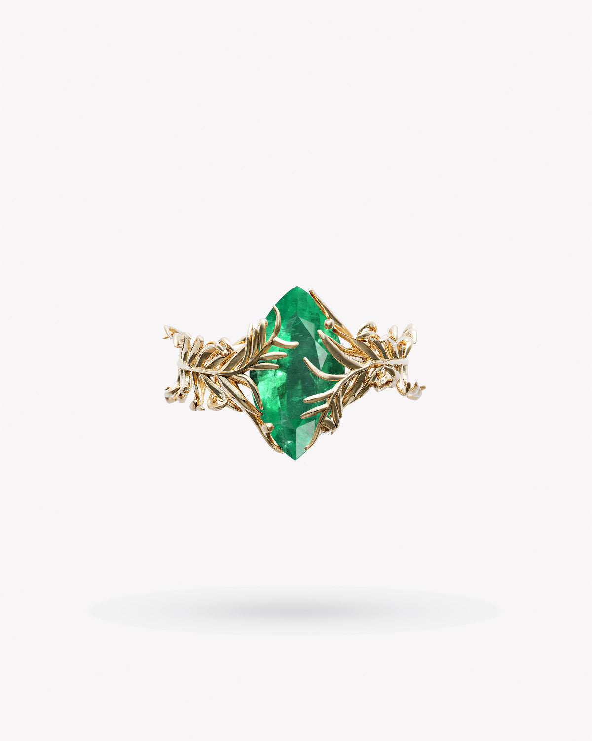 <p>full frond ring</p><span>antique emerald</span><span>circa 1940</span>
