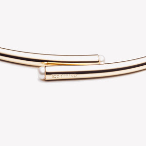 HINGED PEARL NECKPIECE