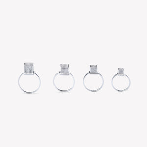 PAVÉ GRADUATED CUBE RING SET