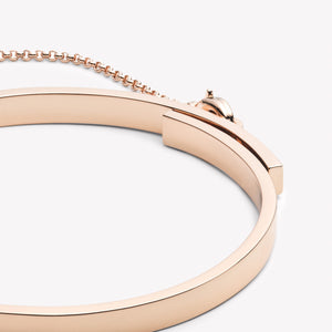 THIN SAFETY CHAIN BRACELET