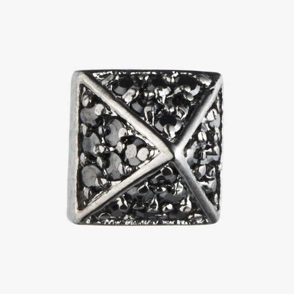 PAVÉ PYRAMID STUD EARRINGS