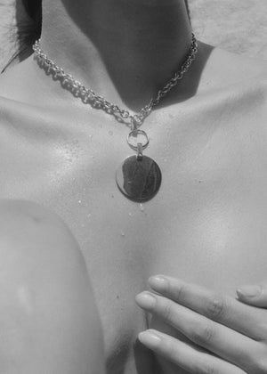 IOS PENDANT NECKLACE