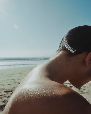 GRADUATED ROUND PEARL HAIR COMB