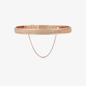 PAVÉ SAFETY CHAIN CHOKER