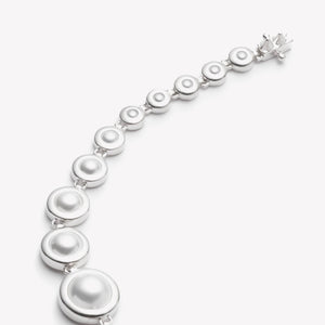 GRADUATED PEARL BRACELET