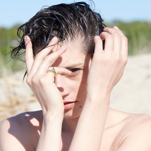 INLAID SIGNET RING - HOWLITE