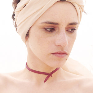 KERCHIEF SLIP COLLAR