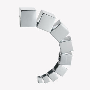 GRADUATED CUBE EARRINGS