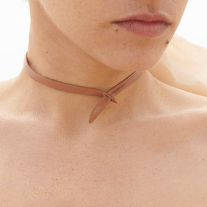 KERCHIEF SLIP COLLAR