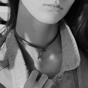 KERCHIEF SLIP COLLAR