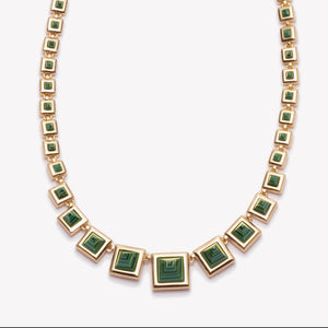GRADUATED PYRAMID NECKLACE - MALACHITE