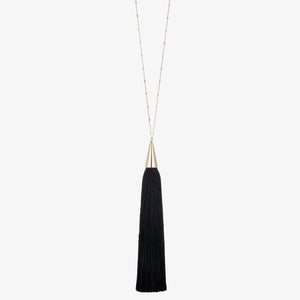 LONG TASSEL NECKLACE