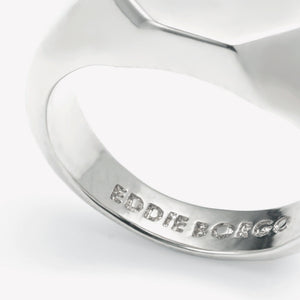 OCTAGON SIGNET RING