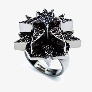 PAVÉ PENTAGRAM RING