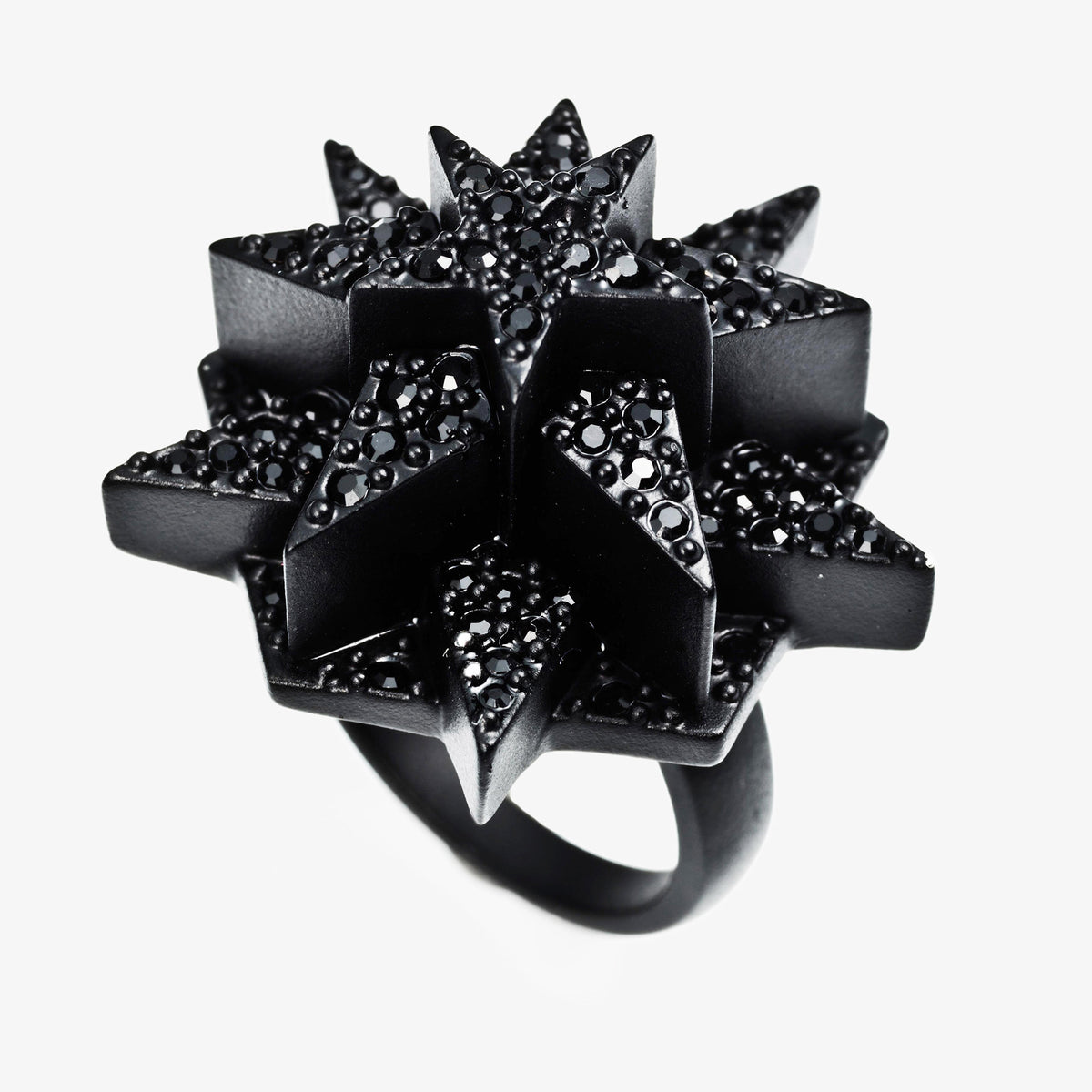 PAVÉ PENTAGRAM RING