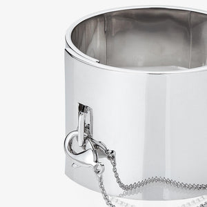 WIDE SAFETY CHAIN CUFF