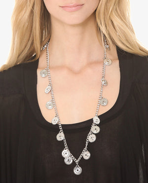 MEDALLION CHARM NECKLACE