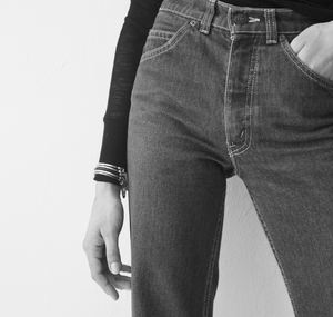 CHAIN LATCH CUFF PARURE