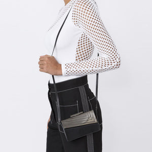 VIC MINAUDIÈRE | BLACK CASE