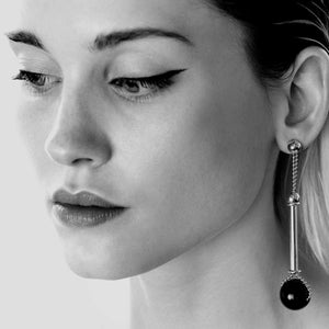 COLONNADE EARRINGS - ONYX