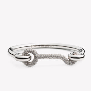 PAVÉ DOOR LATCH CUFF