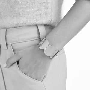 PINNED PAILLETTE CUFF