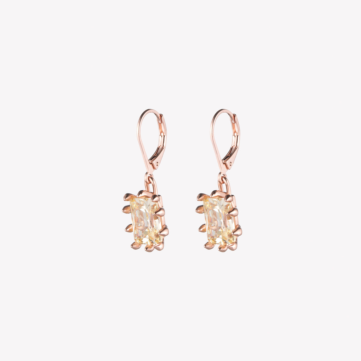 ESTATE EARRINGS