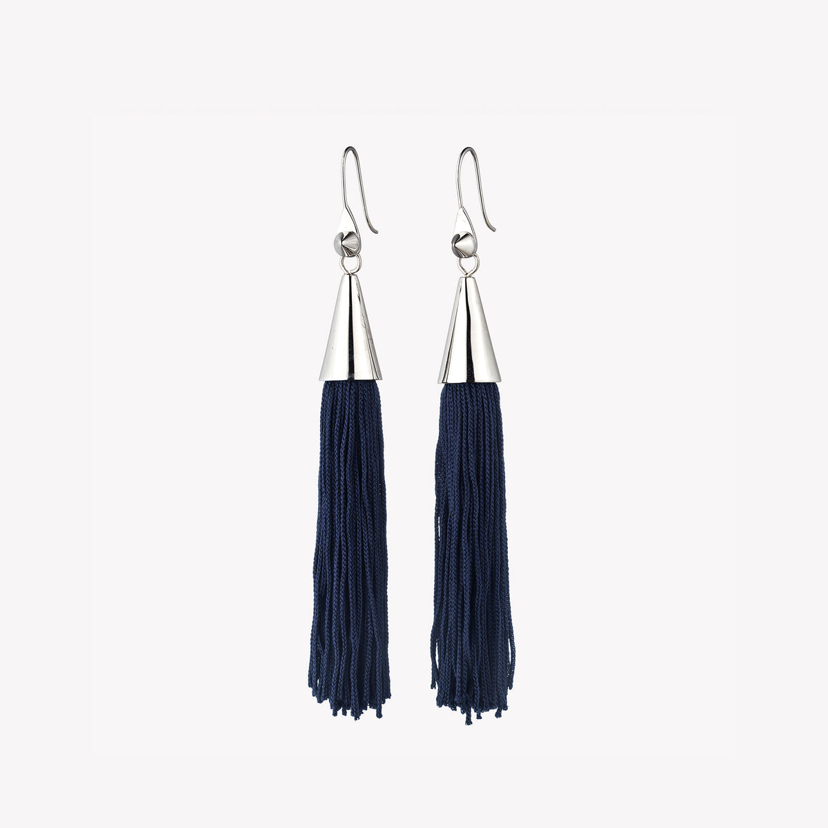 SMALL TASSEL EARRING