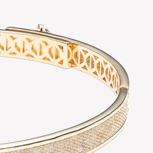 PAVÉ SAFETY CHAIN CHOKER